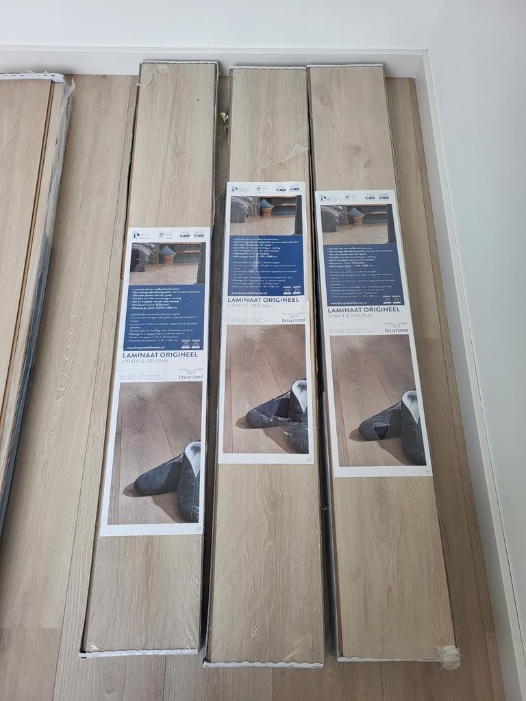Laminaat (Bruynzeel), Doe-het-zelf en Verbouw, Vloerdelen en Plavuizen, Ophalen, 50 tot 150 cm, Nieuw, 10 tot 30 cm