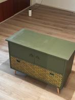 GRATIS groene kast (tv meubeltje), Huis en Inrichting, Ophalen