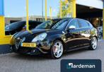 Alfa Romeo Giulietta 1.7 TBi Quadrifoglio Verde Pano, Auto's, Gebruikt, 4 cilinders, Zwart, Leder