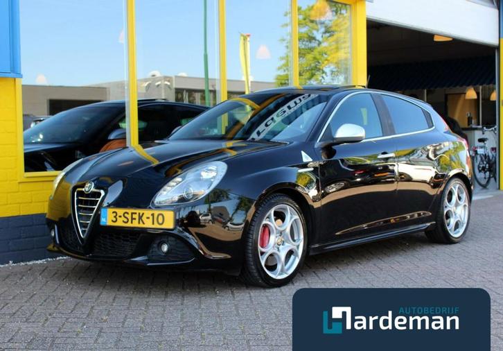 Alfa Romeo Giulietta 1.7 TBi Quadrifoglio Verde Pano, Auto's, Alfa Romeo, Bedrijf, Te koop, Giulietta, ABS, Airbags, Airconditioning
