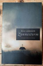 Zonnestorm - Åsa Larsson - Literaire Thriller, Ophalen of Verzenden, Gelezen, Åsa Larsson, Scandinavië