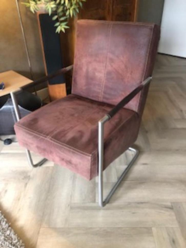 Nette bruin nubuck leren stoel / fauteuil, Huis en Inrichting, Fauteuils, Zo goed als nieuw, Leer, Overige materialen, 50 tot 75 cm