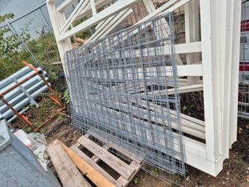 Gegalvaniseerd vloernet krimpnet 2x1m1 Maas 10cm 25 st. beschikbaar voor biedingen