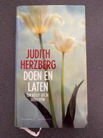 Doen en Laten - Judith Herzberg, Boeken, Gedichten en Poëzie, Ophalen of Verzenden, Zo goed als nieuw, Eén auteur