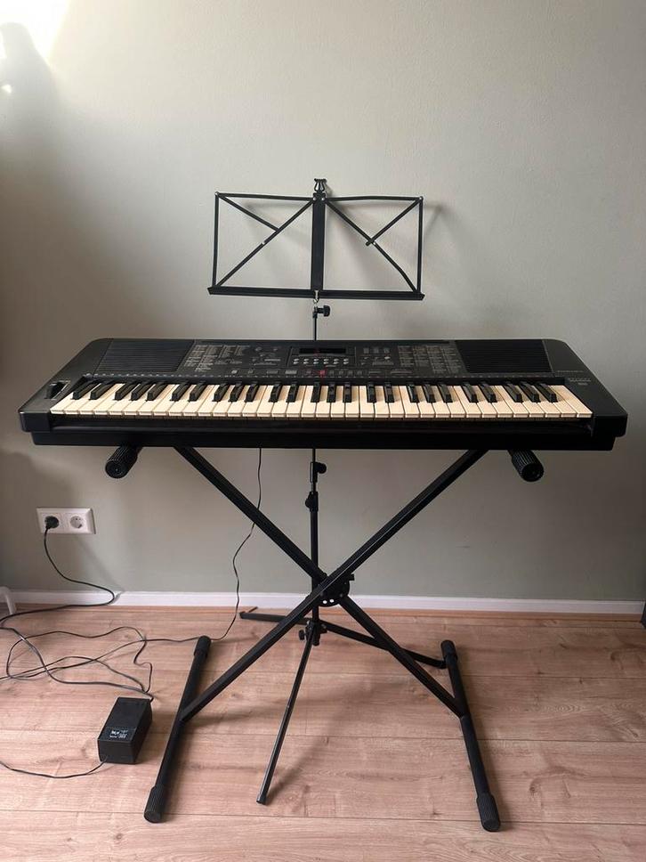 Keyboard technics KN500, Muziek en Instrumenten, Keyboards, Zo goed als nieuw, 61 toetsen, Technics, Ophalen of Verzenden