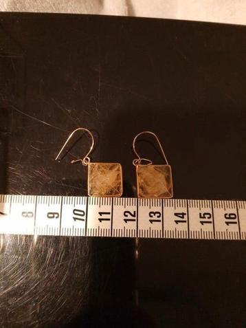 Oorbellen met piramide geslepen Citrien  beschikbaar voor biedingen