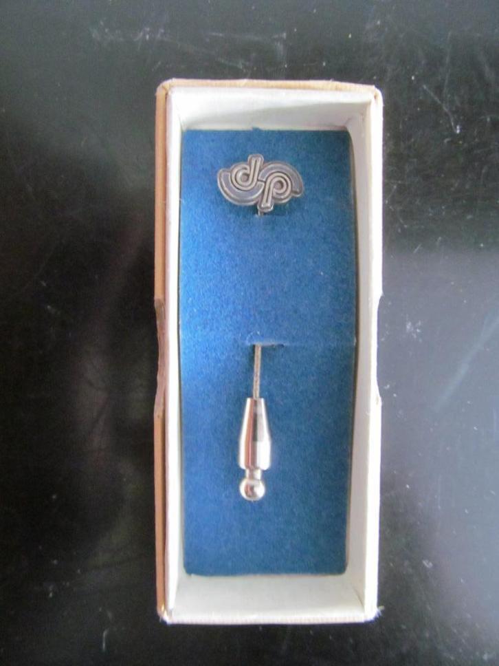 Verzamelen: Jubileum speldje zilver., Verzamelen, Speldjes, Pins en Buttons, Zo goed als nieuw, Speldje of Pin, Merk, Ophalen