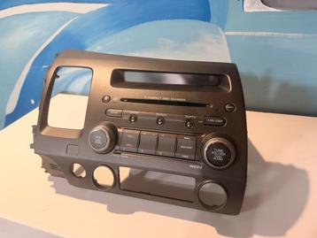 Originele Honda Civic MP3 Radio beschikbaar voor biedingen