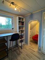 Op afstand werken in typisch Scandinavisch huis met veranda, Vakantie, Vakantiehuizen | Zweden, In bos, 6 personen, 3 slaapkamers