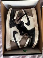 Nike Jordan 1 Mocha og high US8,5 EU42, Ophalen of Verzenden