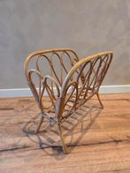 Vintage boho rotan tijdschriftenrek of lectuurbak, Ophalen, Gebruikt
