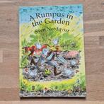 A Rumpus in the Garden - Sven Nordqvist, Ophalen of Verzenden, Zo goed als nieuw, Sven Nordqvist, Fictie algemeen