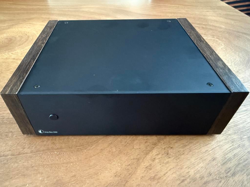 Pro-ject Amp Box DS2 stereo versterker met houten panelen, Overige merken, Ophalen of Verzenden, Zo goed als nieuw, 60 tot 120 watt