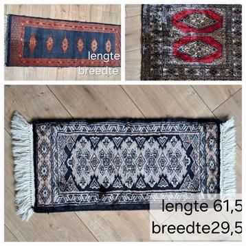 collectie van 12 Perzische tapijten + 2 kussentjes beschikbaar voor biedingen