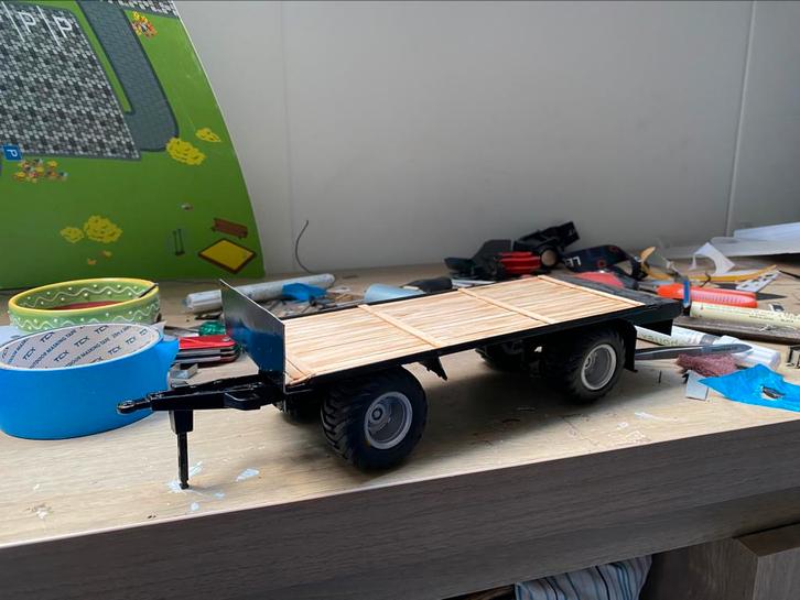Platte wagen zelfbouw, Hobby en Vrije tijd, Modelauto's | 1:32, Zo goed als nieuw, Tractor of Landbouw, Overige merken, Verzenden