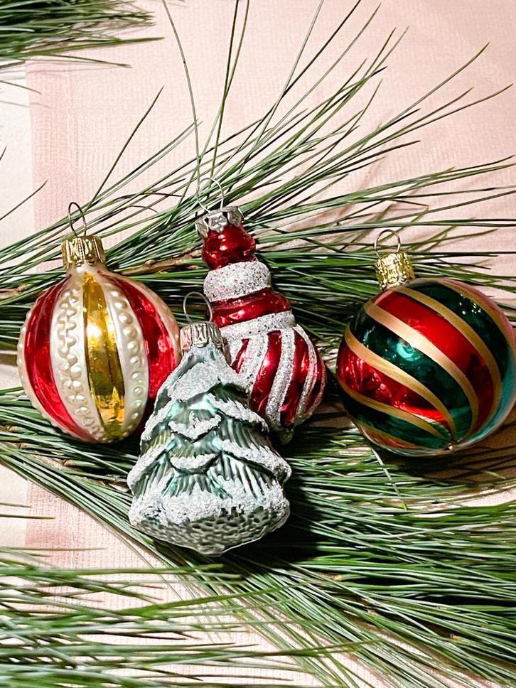 Oude kleine gekleurde kerstballen, Diversen, Kerst, Ophalen of Verzenden