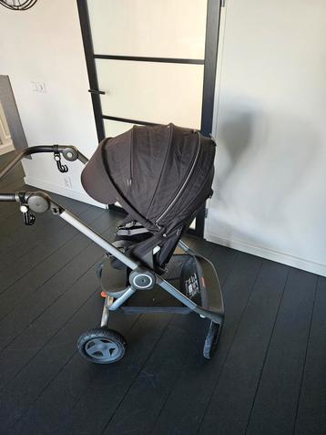 Stokke scoot v2 +  2 maxi cosi isofix en autostoel 