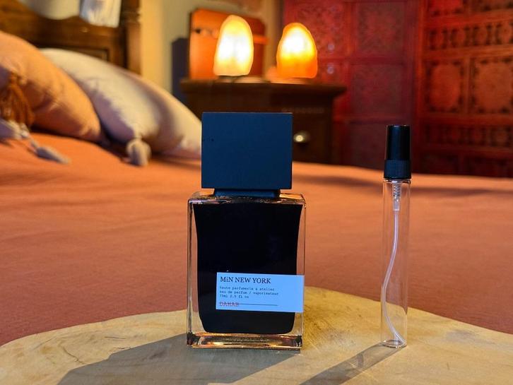 MiN New York - Dahab sample/decant, Sieraden, Tassen en Uiterlijk, Uiterlijk | Parfum, Zo goed als nieuw, Ophalen of Verzenden