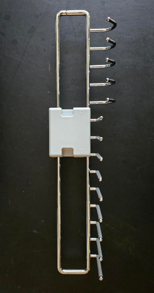 Kesseböhmer Uittrekbare Das- en Riemhouder, Met plank(en), Minder dan 50 cm, Nieuw, Ophalen of Verzenden