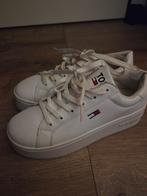 Sneaker tommy hilfiger 38, Kleding | Dames, Schoenen, Ophalen of Verzenden, Zo goed als nieuw, Sneakers of Gympen