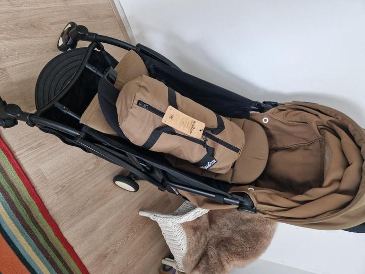 Babyzen Yoyo compleet kleur toffee, Kinderen en Baby's, Buggy's, Gebruikt, Overige merken, Regenhoes, Verstelbare rugleuning, Voetenzak