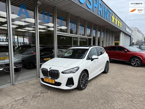 BMW 2-serie Active Tourer 225e xDrive 245PK M-SPORT / PANORA, Auto's, BMW, Bedrijf, Te koop, 2-Serie Active Tourer, 360° camera
