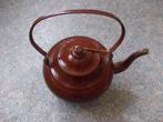 Antiek, bruin, ijzeren ketel met deksel., Antiek en Kunst, Curiosa en Brocante, Ophalen