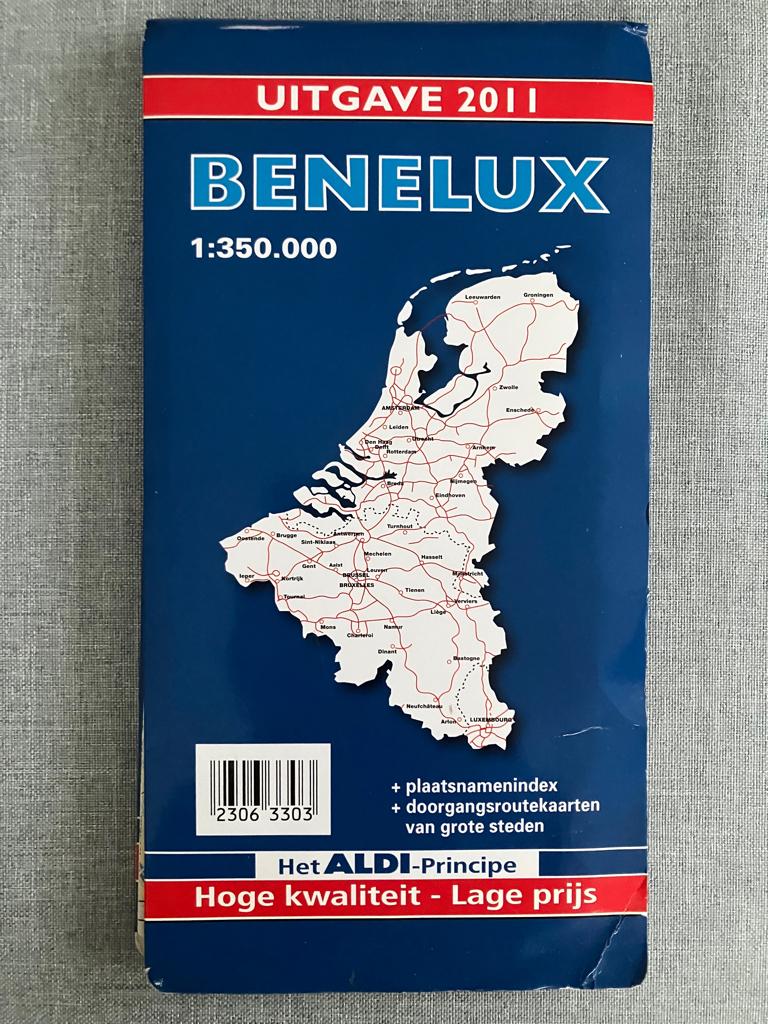Plattegrond Benelux Uitgave 2011, Boeken, Atlassen en Landkaarten, Gelezen, Ophalen of Verzenden, België of Luxemburg, 2000 tot heden