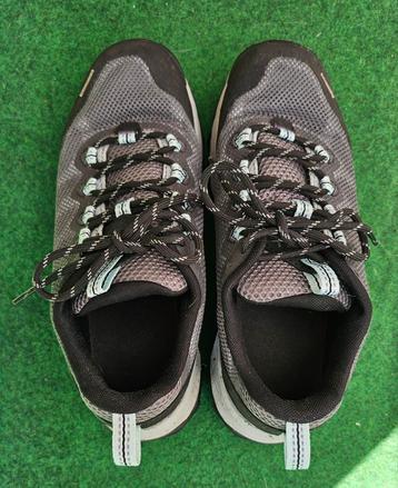Merrell wandel/bergklimschoenen maat 39 beschikbaar voor biedingen
