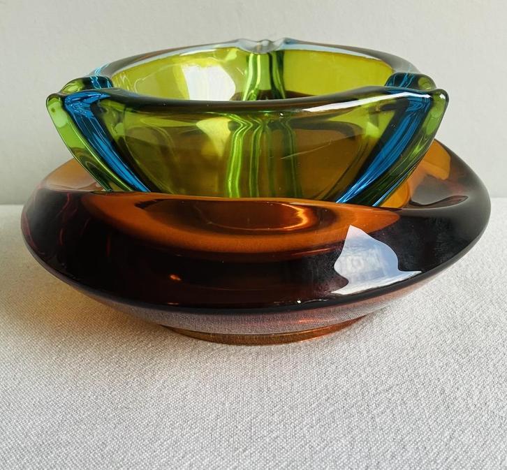 Sklo Union schaal glas amber Rudolf Jurnikl Murano sommerso, Antiek en Kunst, Antiek | Glas en Kristal, Ophalen of Verzenden