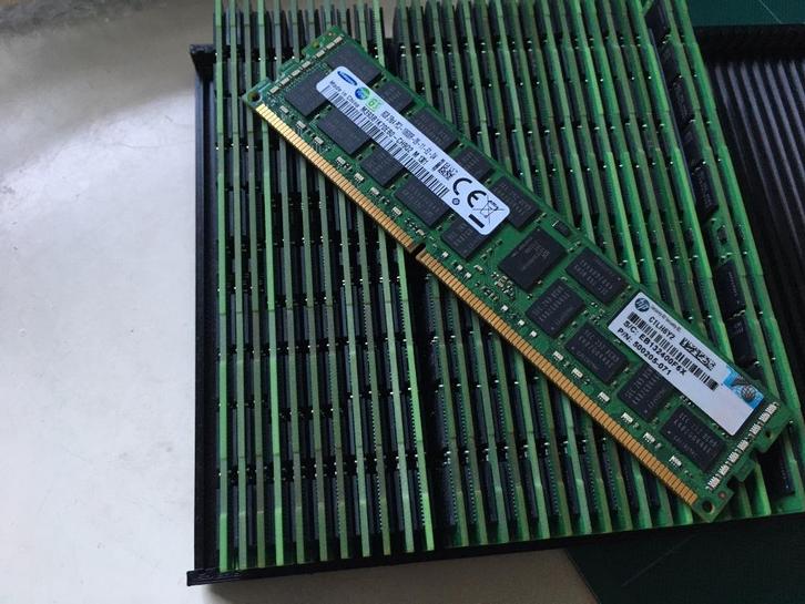 Spotgoedkope ram modules voor Mac Pro 5.1 en 6.1 of CPU's, Computers en Software, RAM geheugen, Gebruikt, Desktop, 16 GB, DDR3