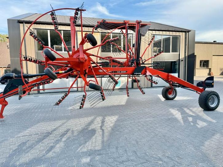 Kuhn GA 8030 hark (bj 2023), Zakelijke goederen, Agrarisch | Werktuigen, Overige, Oogstmachine