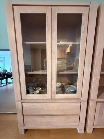 Mooie eikenhouten vitrinekast vandaag of morgen ophalen️ beschikbaar voor biedingen