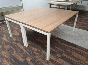 Degelijke bureautafel / vergadertafel wit havanna