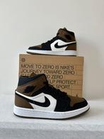 Nike Air Jordan 1 Mid Olive Toe (EU 38,5), Bruin, Nieuw, Ophalen of Verzenden, Sneakers of Gympen