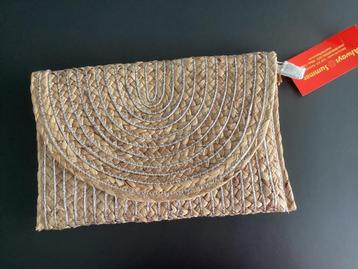 Schoudertas/clutch van stro uit Spanje beschikbaar voor biedingen