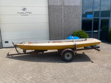 Complete laser zeilboot inclusief trailer beschikbaar voor biedingen