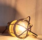 Gekooide hanglamp - Metaal, Glas, Bakeliet

Duitsland 1953, Ophalen of Verzenden