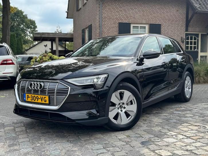 Audi e-tron 55 quattro edition 95 kWh (bj 2022, automaat), Auto's, Audi, Bedrijf, Te koop, e-tron, 4x4, ABS, Achteruitrijcamera