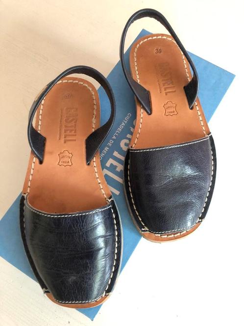 Menorca sandalen donkerblauw maat 36, Kleding | Dames, Schoenen, Zo goed als nieuw, Sandalen of Muiltjes, Blauw, Ophalen of Verzenden