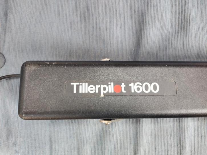 stuurautomaat tillerpilot 1600, Watersport en Boten, Navigatiemiddelen en Scheepselektronica, Gebruikt, Ophalen of Verzenden