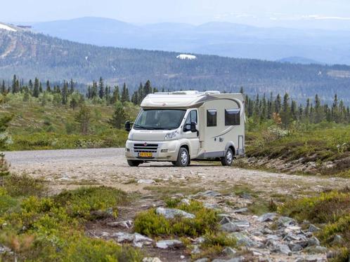 Bürstner Nexxo T569 - 3.0L 160pk, bouwjaar 2012, Caravans en Kamperen, Campers, Particulier, tot en met 3, Half-integraal, Bürstner