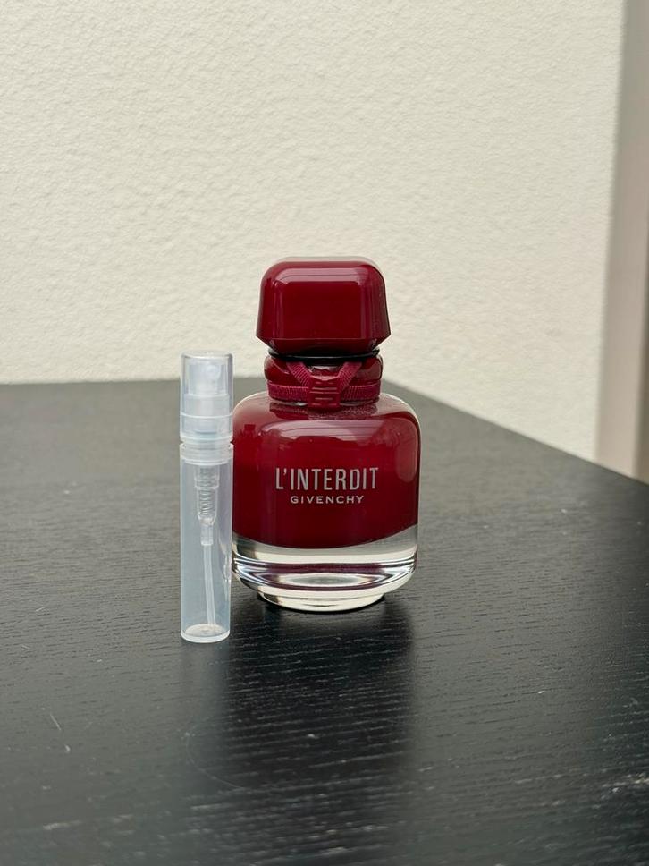 L’interdit givenchy parfum sample, Sieraden, Tassen en Uiterlijk, Uiterlijk | Parfum, Ophalen of Verzenden