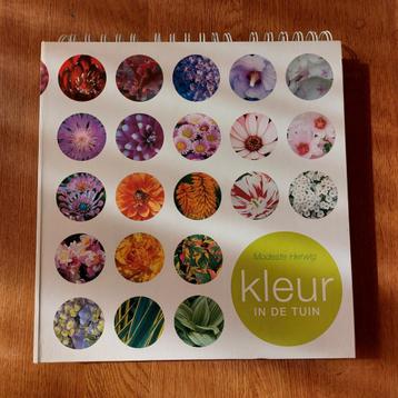 Modeste Herwig- Kleur beschikbaar voor biedingen