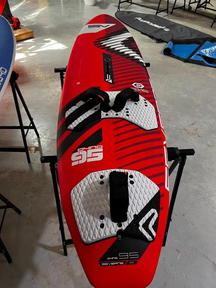 Severne Dyno 3 95L, Watersport en Boten, Windsurfen