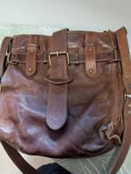 Leren tas met lang hengsel, Sieraden, Tassen en Uiterlijk, Tassen | Schoudertassen, Ophalen of Verzenden, Zo goed als nieuw, Bruin