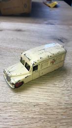 Dinky Toy Daimler Ambulance, Dinky Toys, Gebruikt, Ophalen of Verzenden, Auto