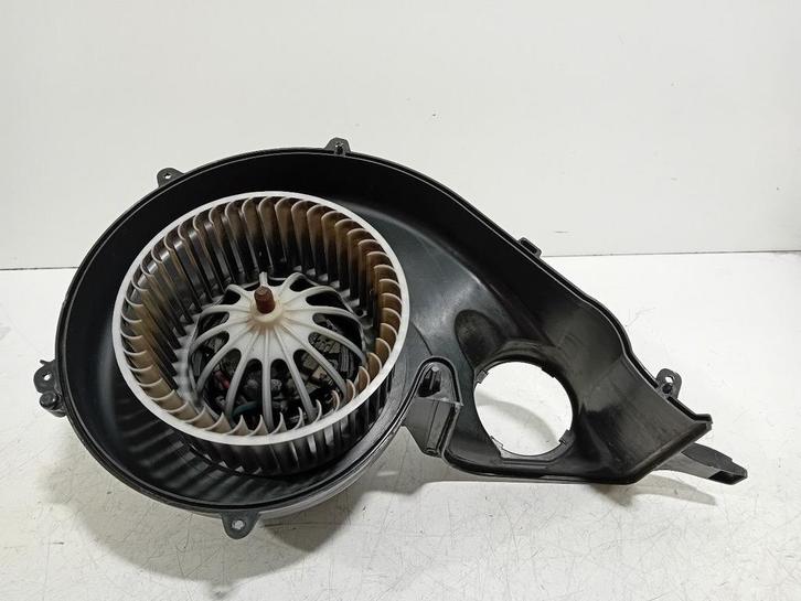 Kachel ventilator motor Volvo V60, Auto-onderdelen, Airco en Verwarming, Volvo, Gebruikt, Herkomst onderdeel bekend, 12 maanden garantie