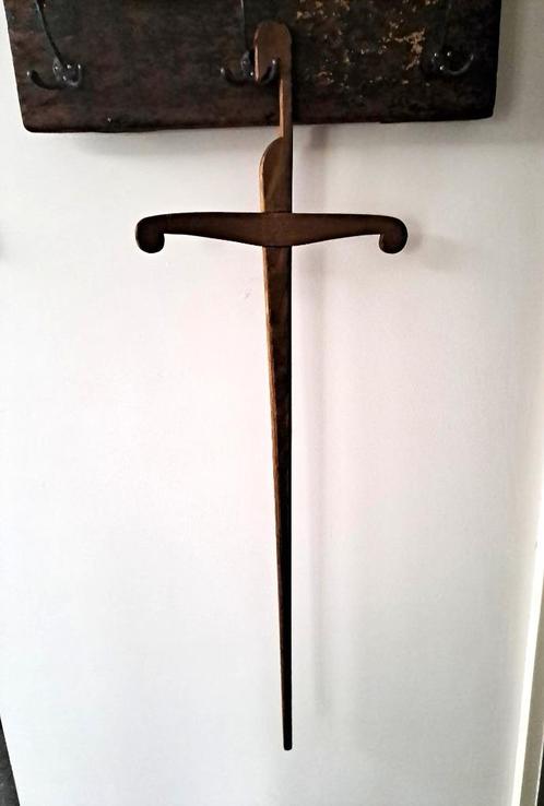 Stoere antieke stokhanger | kledinghanger | kleerhanger, Antiek en Kunst, Antiek | Woonaccessoires, Ophalen