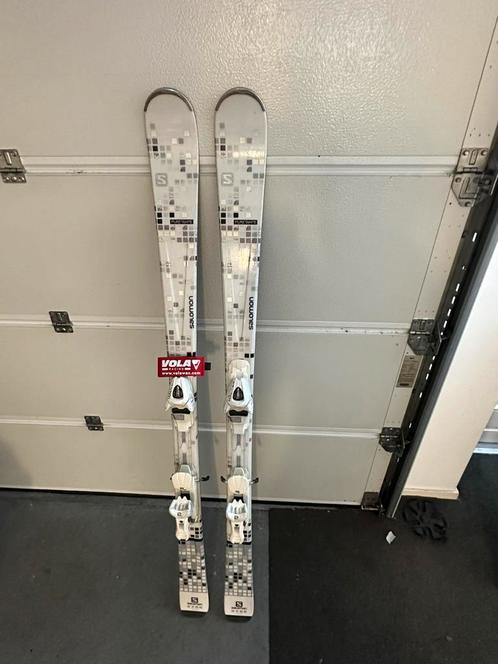 159cm Salomon Pure White, Sport en Fitness, Skiën en Langlaufen, Zo goed als nieuw, Ski's, Ophalen of Verzenden
